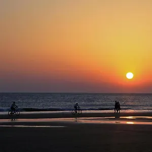 ático Parque Kotinoussa Cádiz